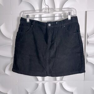 NEW Kenzie the skirt corduroy skirt sz 10.  (89)